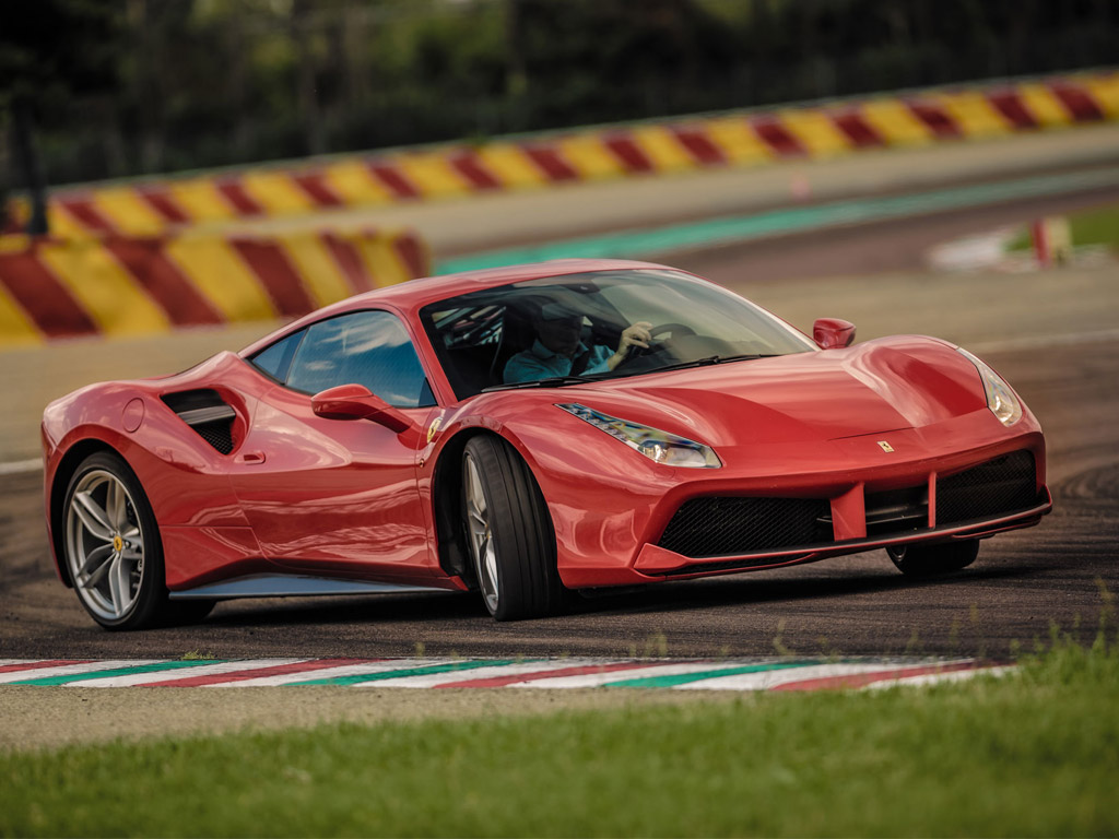 488 Spider At 1800 Exoticars